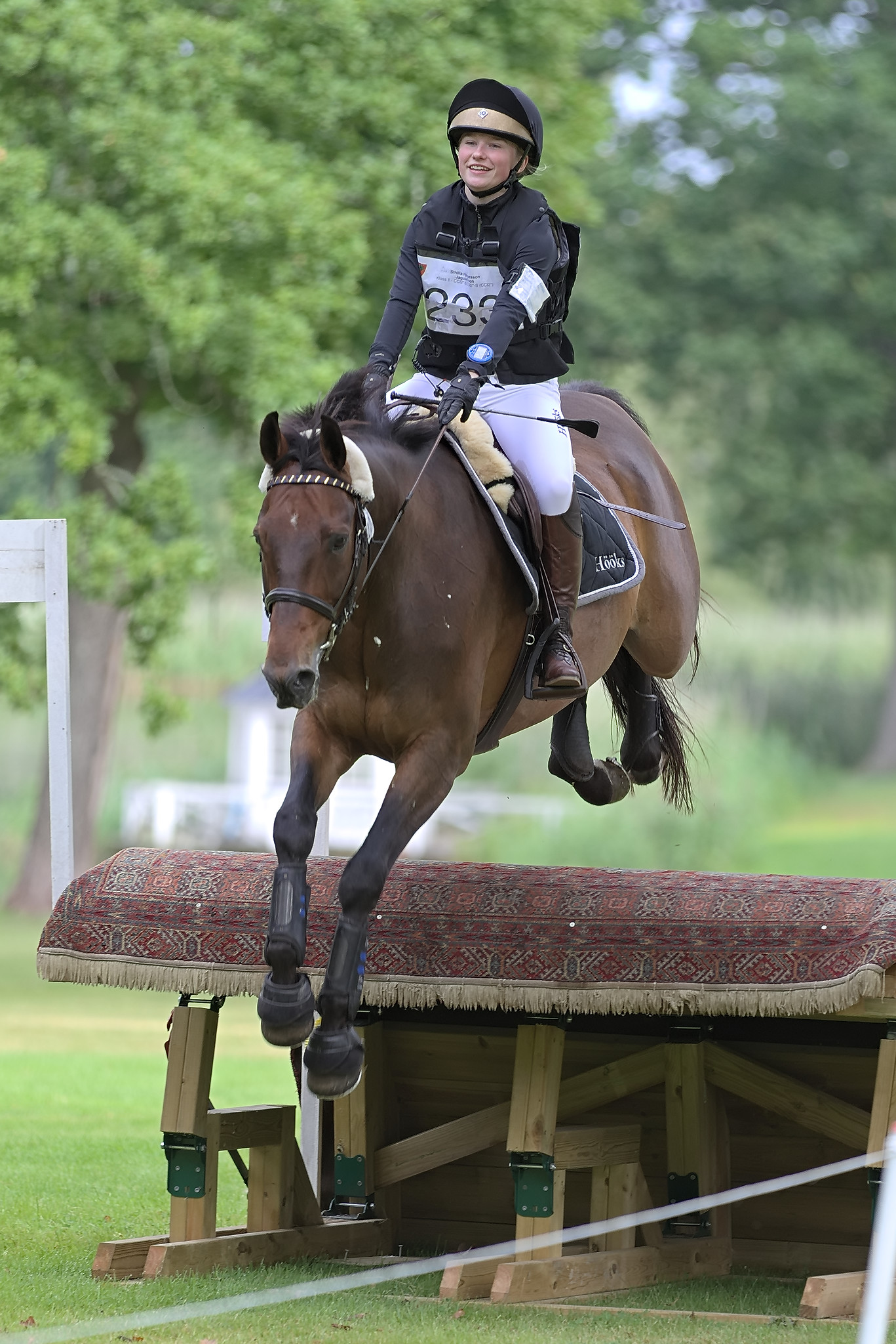 Smilla Hjalmarsson with Jagular Pooh (SWB) Segersjö 2020. Photo Jöns Leandersson.